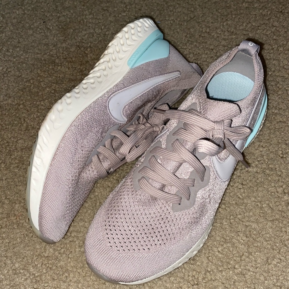 Nike React 2